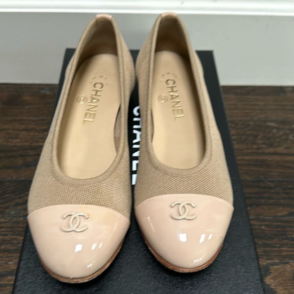 Chanel flats